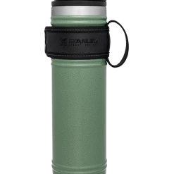 Best reviews of 🔥 Stanley Legacy NeverLeak™ Travel Mug | 20 OZ 👍 -Sweese Elegant Shop B2B Web PNG The Quadvac NeverLeak Mug 20oz Foundry Black